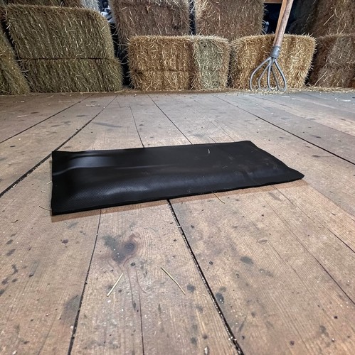 Neu soft stable mat - soft,